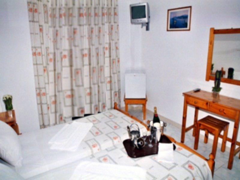 Hotel Prassino Nissi Moraítika Eksteriør bilde
